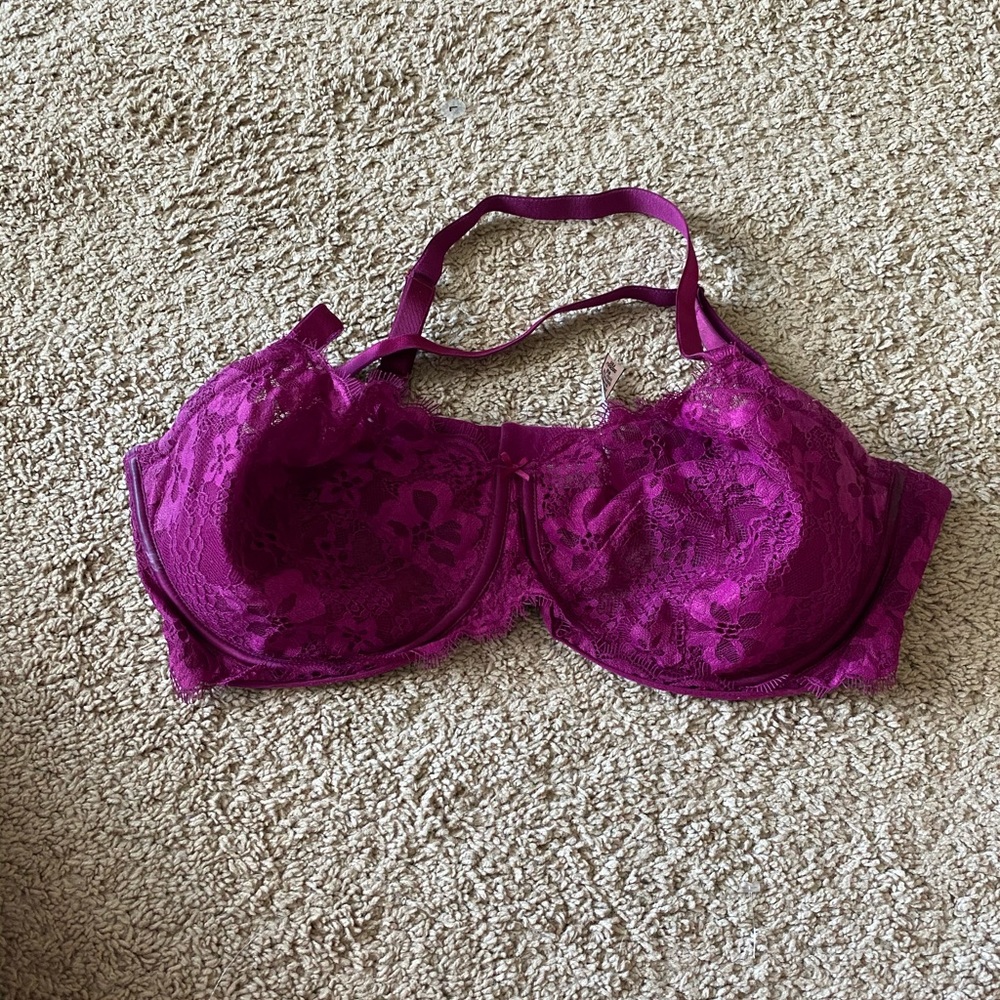 Victoria’s Secret Unlined Lace Bra